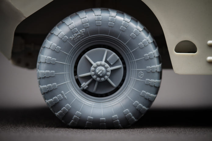 BRDM-2 Sagged Wheel Set (for Trumpeter model kit) 1:35 Scale X WM 35013S