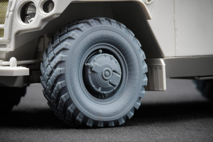 GAZ Tiger v1 Sagged Wheel Set (for Meng model kit) 1:35 Scale X WM 35015S