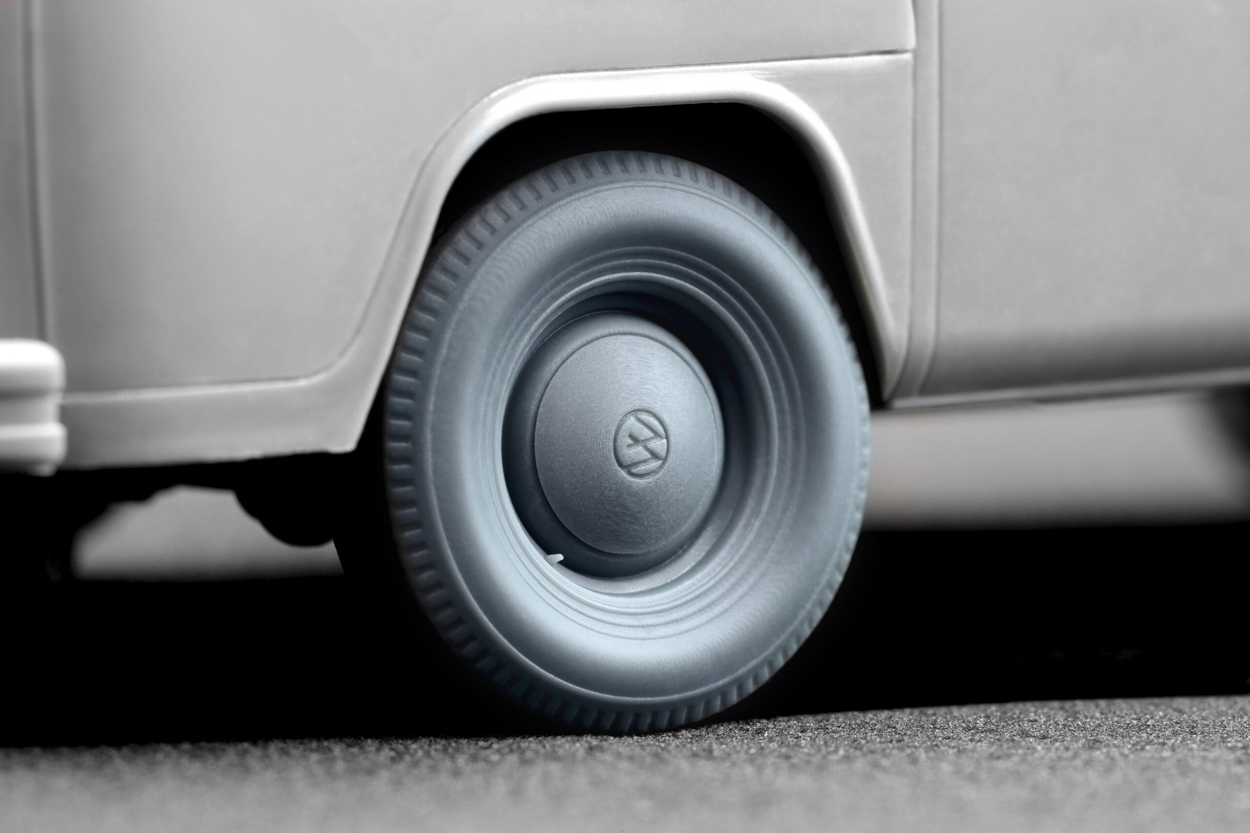 Cargo Truck T2 “Transporter” Ordinary Wheel Set (for AK-Interactive model kit) 1:35 Scale X WM 35019