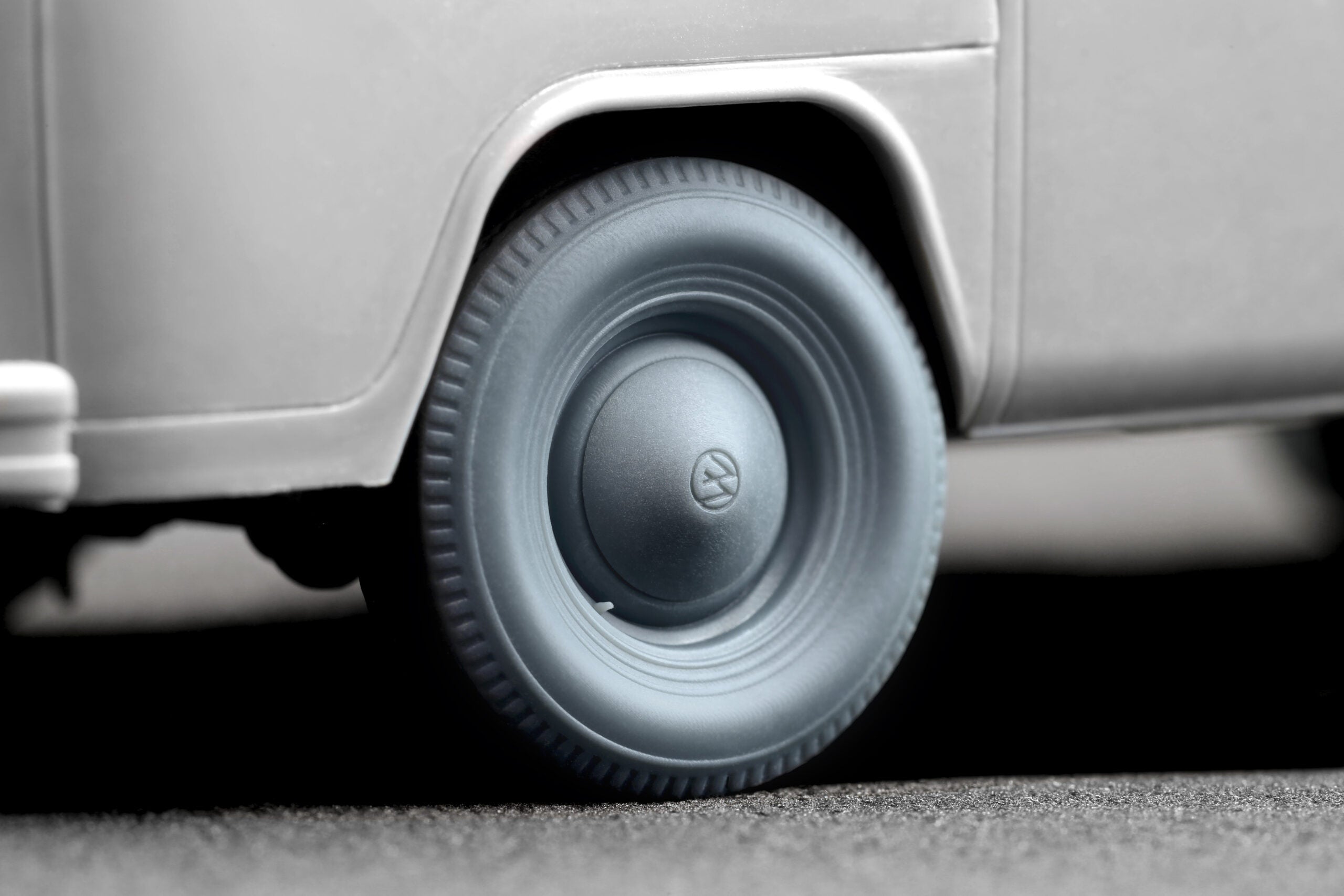 Cargo Truck T2 “Transporter” Ordinary Wheel Set (for AK-Interactive model kit) 1:35 Scale X WM 35019