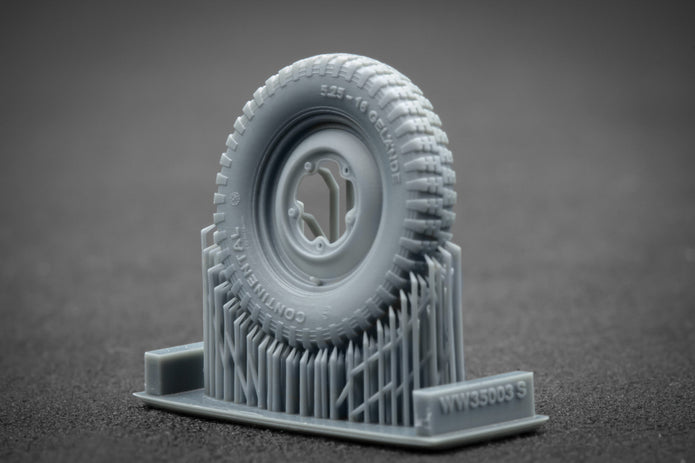 VW type 82 “Kübelwagen” Sagged Wheel Set (for Meng, Tamiya model kit) 1:35 Scale X WW 35003S