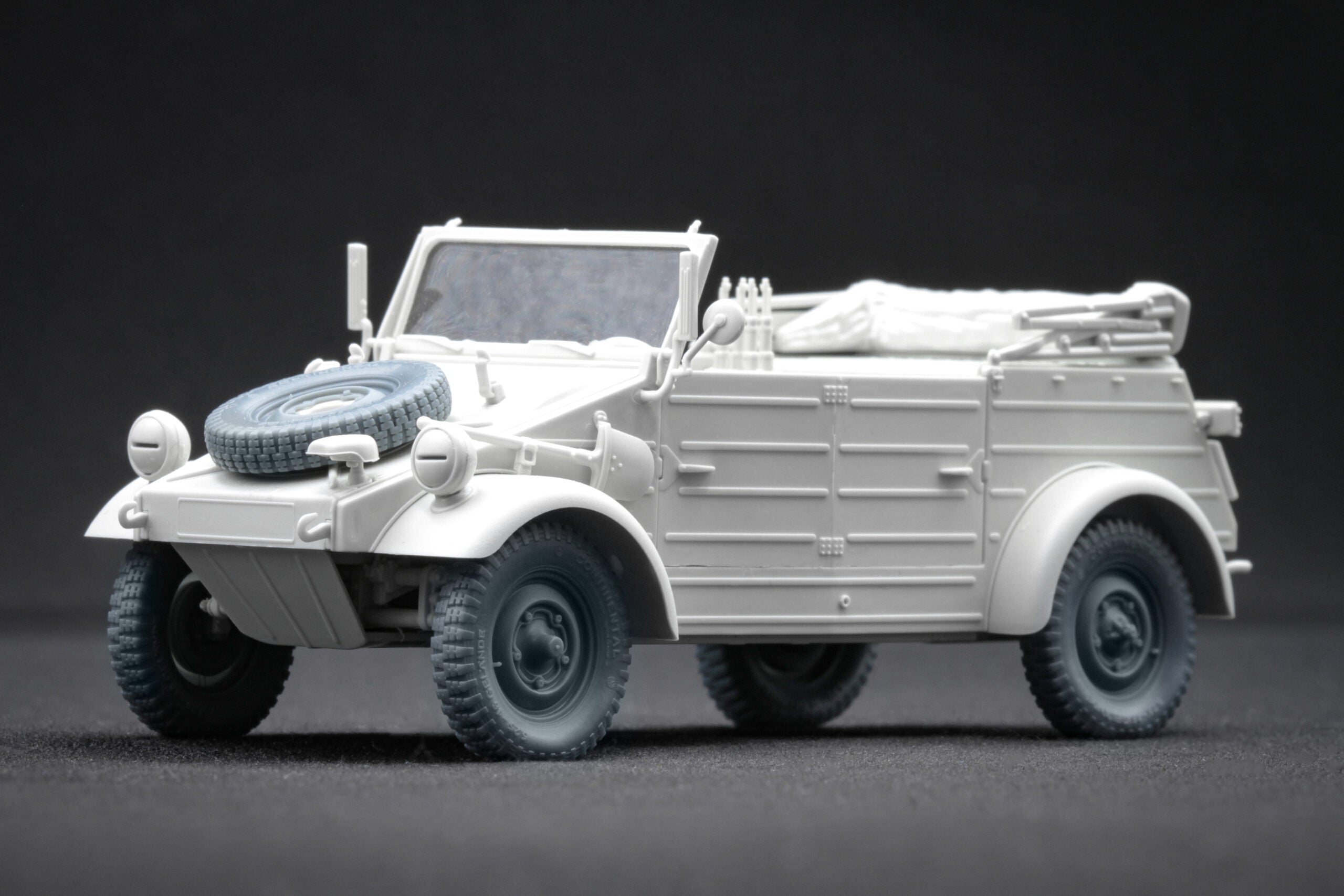 VW type 82 “Kübelwagen” Sagged Wheel Set (for Meng, Tamiya model kit) 1:35 Scale X WW 35003S
