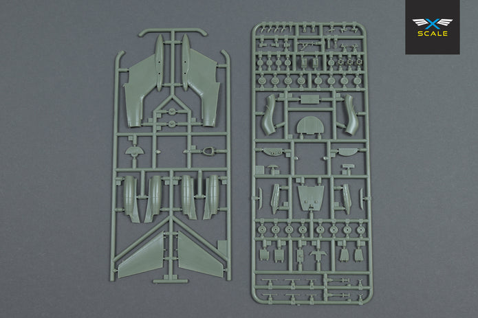 Trident 1С Scale 1:144 X-Scale 144003 Plastic Model Aircraft Kit