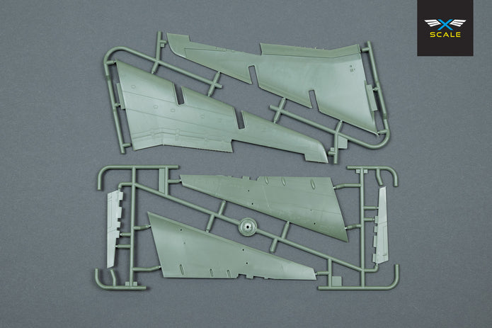 DC-8-53 KLM Scale 1:144 X-Scale 14404 Plastic Model Aircraft Kit