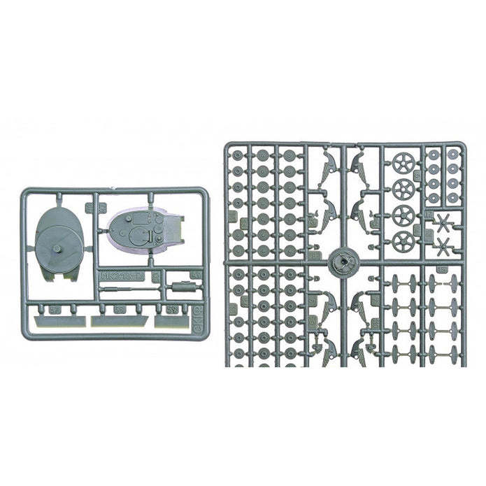 UMT 218 T-26-1 Soviet light tank version 1939 Scale 1:72 Plastic Model Tank Kit