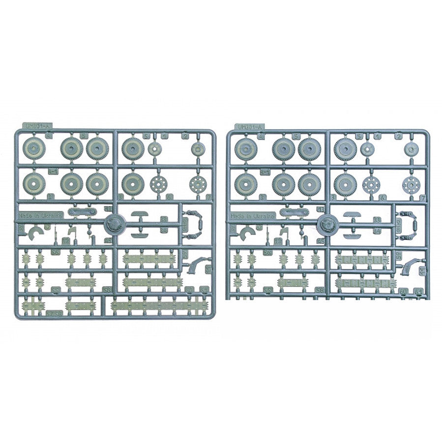 UMT 313 RBT-5 Soviet wheel-track tank Scale 1:72 Plastic Model Tank Kit