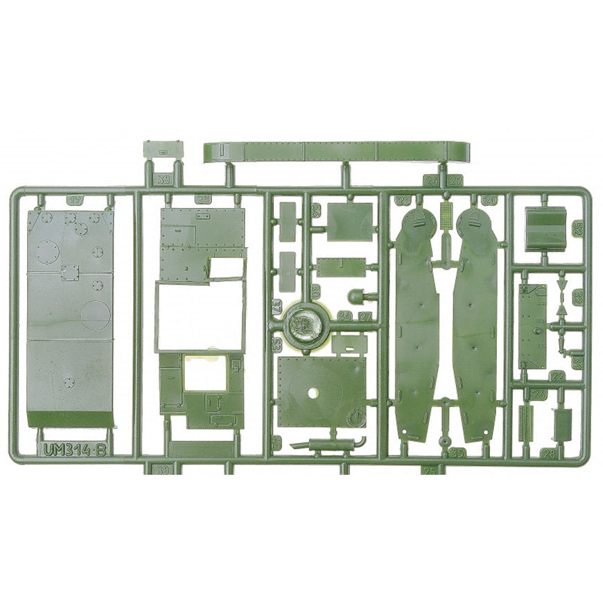 UMT 316 T-26 Soviet light tank Scale 1:72 Plastic Model Tank Kit