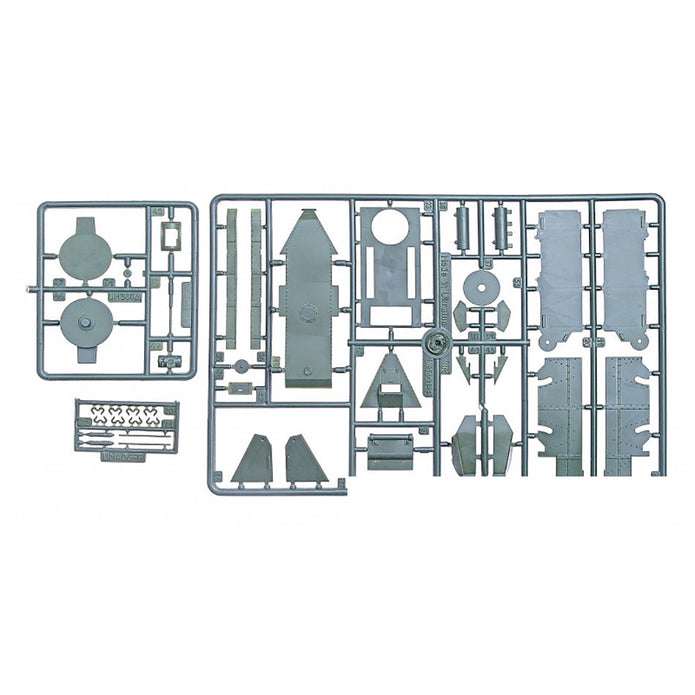 UMT 406 BT-5 Soviet tank with RS-132 rocket system Scale 1:72 Plastic Model Tank Kit