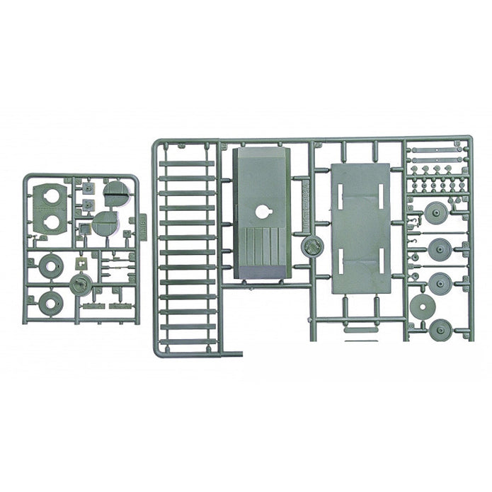 UMT 603 Armored self-propelled railroad car BD-41 Scale 1:72 Plastic Model Armoured Wagon Kit