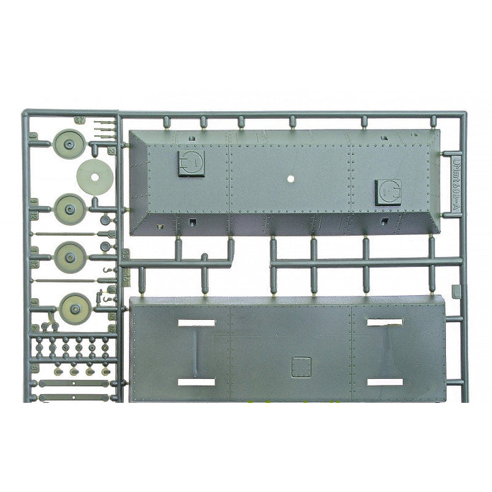 UMT 609 OB-3 armored railway car with T-26-1 turret Scale 1:72 Plastic Model Armoured Wagon Kit