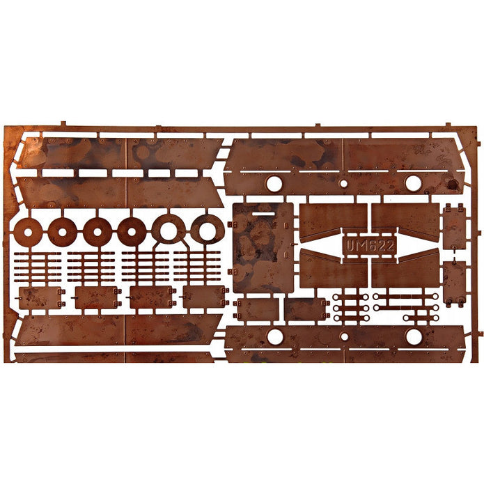 UMT 622 PL-43 armored car with T-34/76 turret Scale 1:72 Plastic Model Armoured Wagon Kit