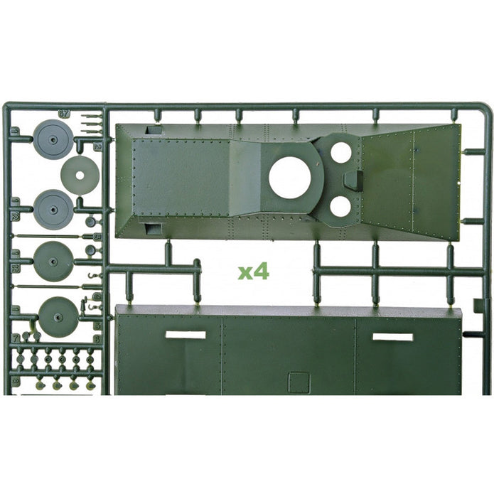 UMT 637 Wholesale: Armored train 'Dzerzhinets' Scale 1:72 Plastic Model Armoured Train Kit