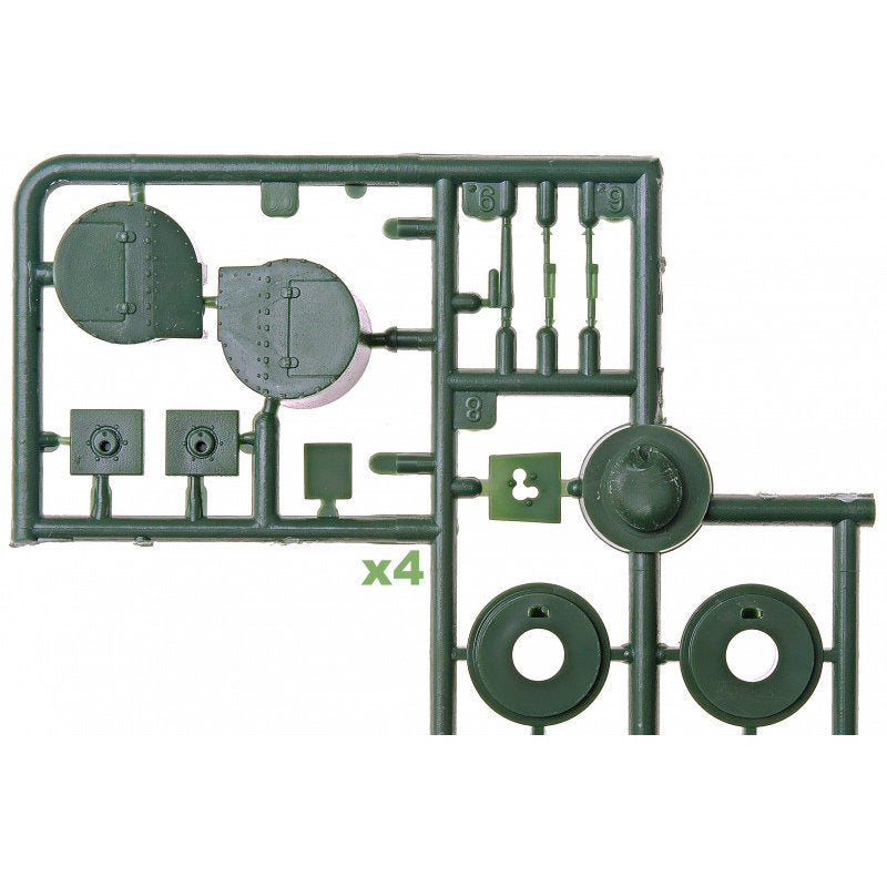 UMT 637 Wholesale: Armored train 'Dzerzhinets' Scale 1:72 Plastic Model Armoured Train Kit