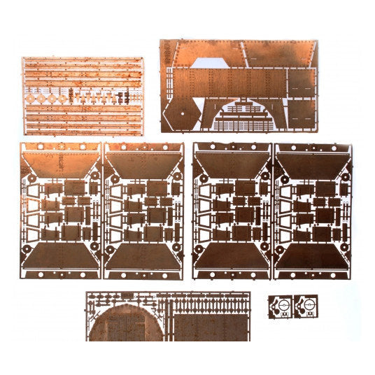 UMT 647 Armored train No1 "Krasnoyarec"or No2 "Yenisei" of the 29th division Scale 1:72 Plastic Model Armoured Train Kit
