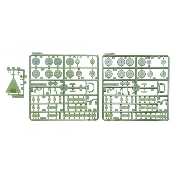 UMT 661 U,S, armored vehicle of a cavalry Scale 1:72 Plastic Model Armoured car Kit