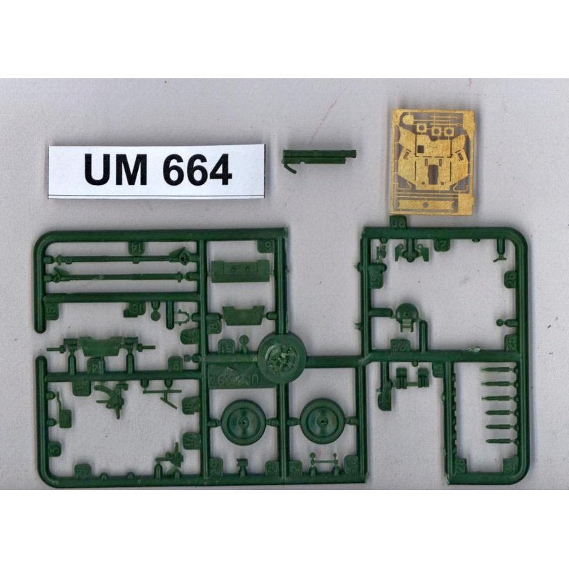 UMT 664 75 mm German infantry gun IG 37 Scale 1:72 Plastic Model Artillery Kit