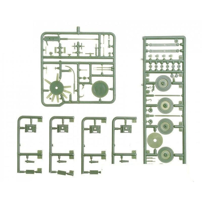 UMT 665 Armored train "Stalinets" Scale 1:72 Plastic Model Armoured Train Kit