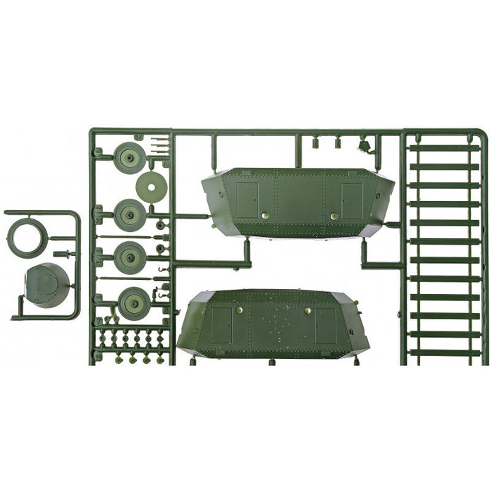 UMT 669 Armored car-carrier DTR (Podolsk machine building plant) Scale 1:72 Plastic Model Armoured Wagon Kit