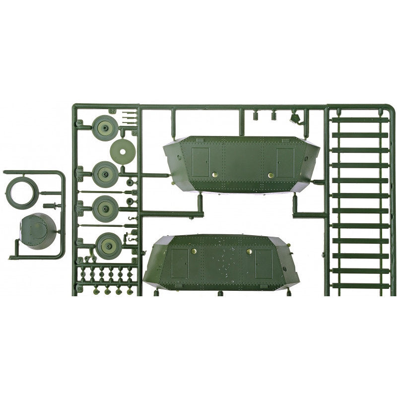 UMT 669 Armored car-carrier DTR (Podolsk machine building plant) Scale 1:72 Plastic Model Armoured Wagon Kit