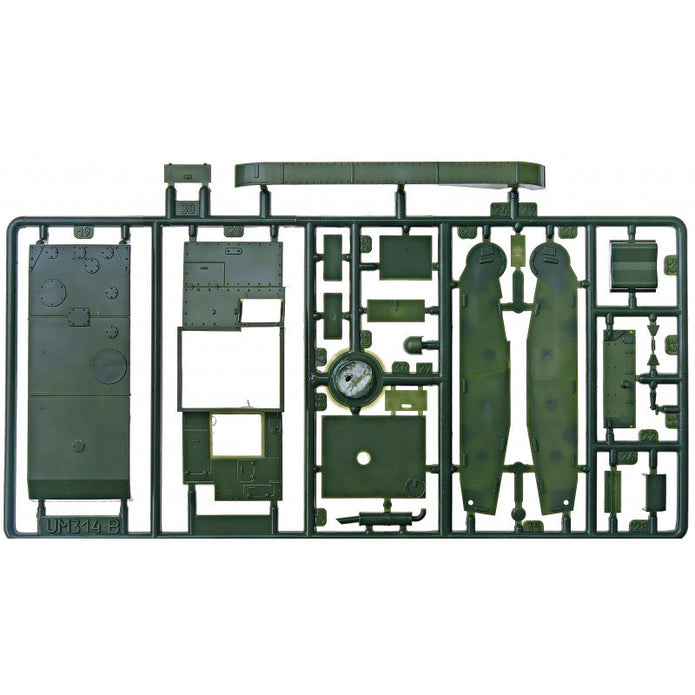 UMT 671 Vickers E Mk,A British tank (made for Poland), rubber tracks Scale 1:72 Plastic Model Tank Kit