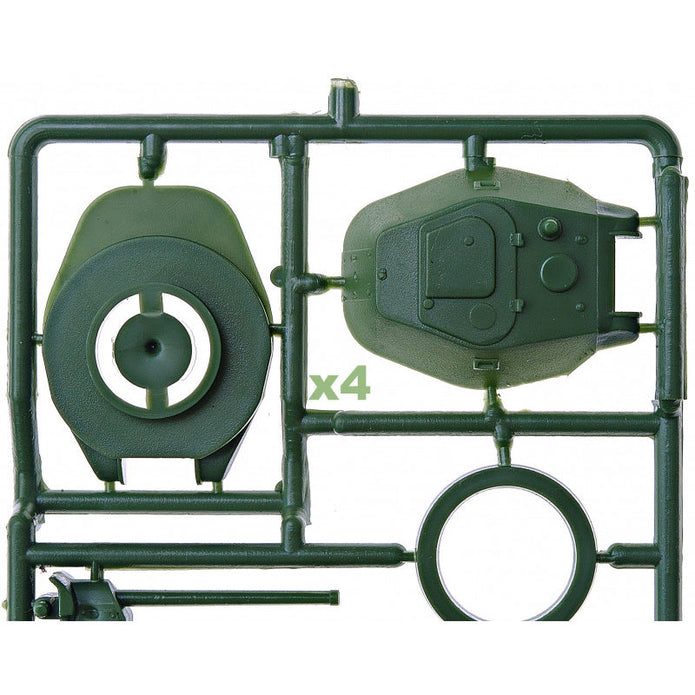 UMT 672 Armored train of the 48th armored division в„–1 "Death to the German Invaders" Scale 1:72 Plastic Model Armoured Train Kit