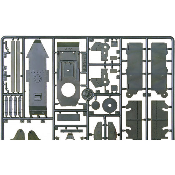 UMT 676 Tank "BT-7A" with L-11 tank gun Scale 1:72 Plastic Model Tank Kit