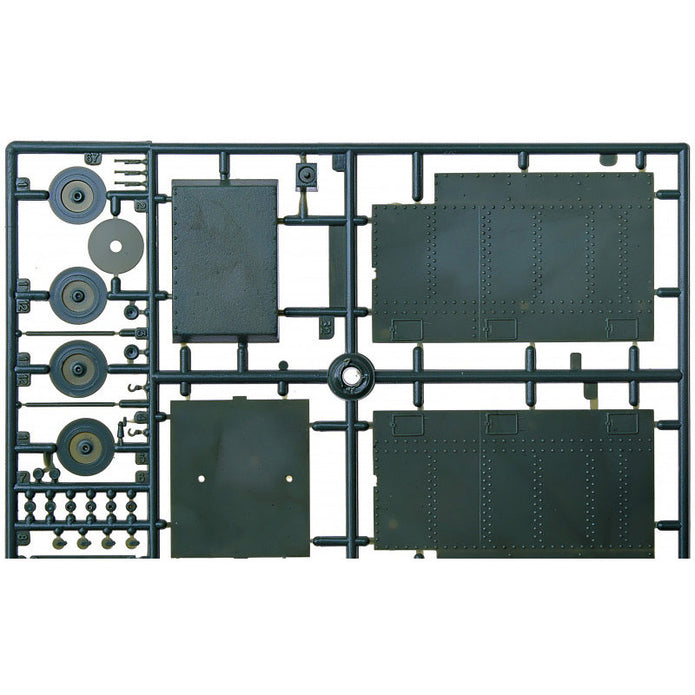 UMT 680 Armored Lokomotive Of Type "PR-43" Scale 1:72 Plastic Model Armoured Train Kit