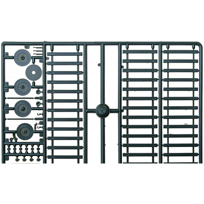 UMT 680 Armored Lokomotive Of Type "PR-43" Scale 1:72 Plastic Model Armoured Train Kit