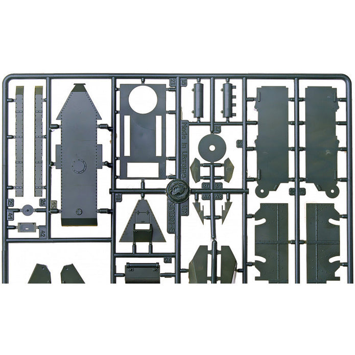 UMT 682 Artillery tank BT-2 with 76,2 mm gun Scale 1:72 Plastic Model Tank Kit