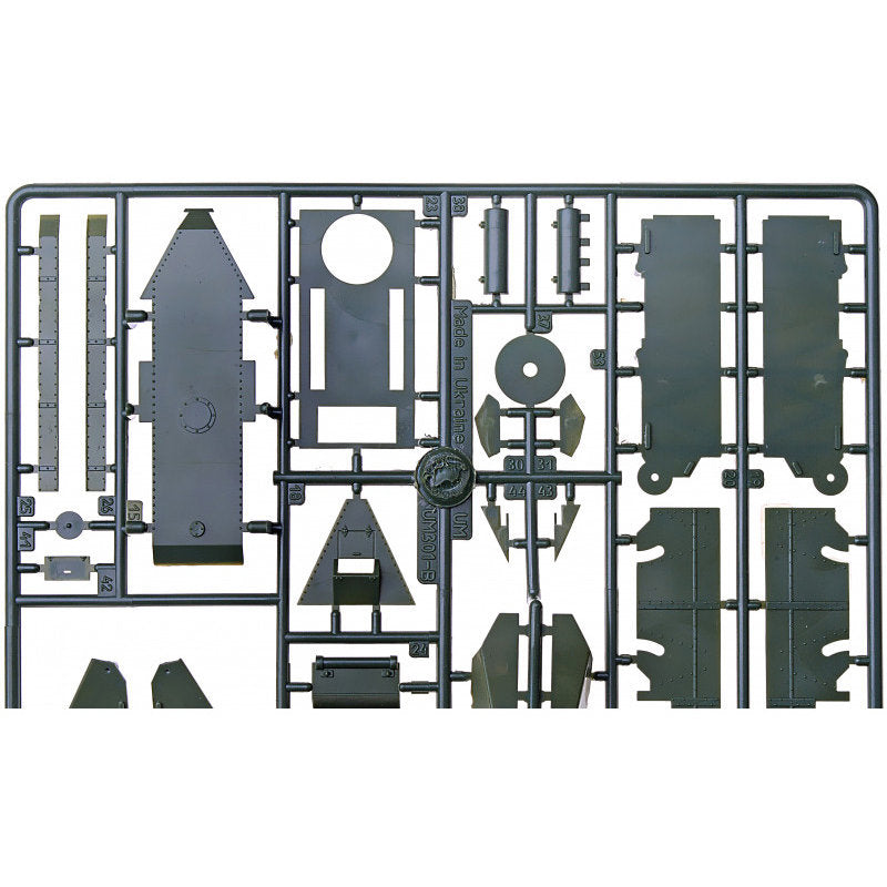 UMT 682 Artillery tank BT-2 with 76,2 mm gun Scale 1:72 Plastic Model Tank Kit