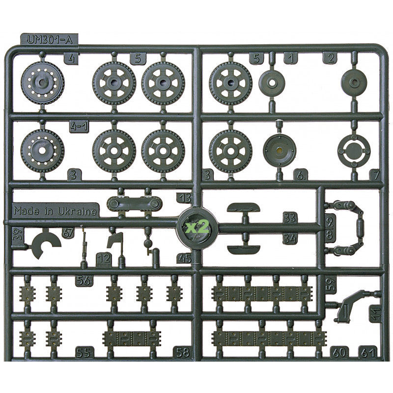 UMT 683 Experimental Light Tank BT-6 Scale 1:72 Plastic Model Tank Kit