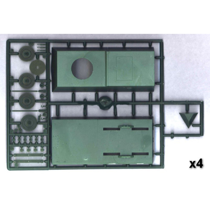 UMT 690 Armored train of type BP-42 "No,754", the 38 st SATD "Named After Newspaper "PRAVDA" Scale 1:72 Plastic Model Armoured Train Kit